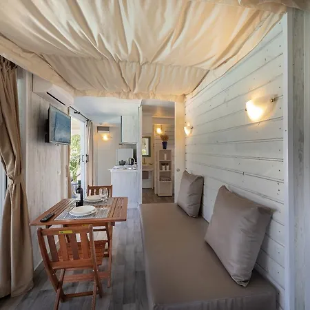 Kemping Il Borgo Delle Arti