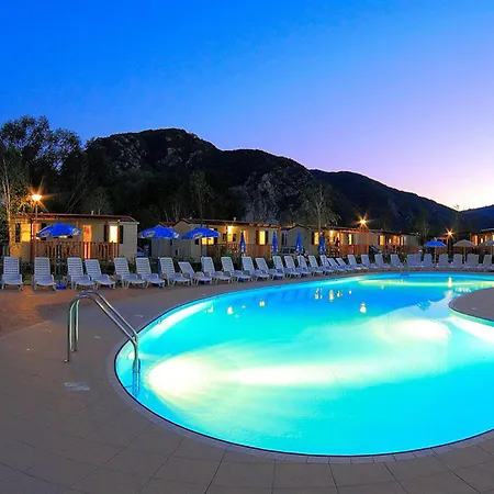 Il Borgo Delle Arti 3* 韦尔巴尼亚